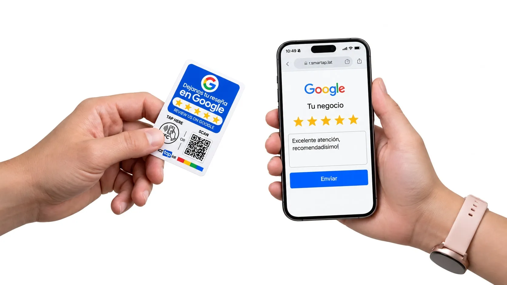 Un cliente acerca la tarjeta Smartap a su celular y se abre la página para dejar una reseña en Google